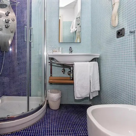 Blurooms 2*