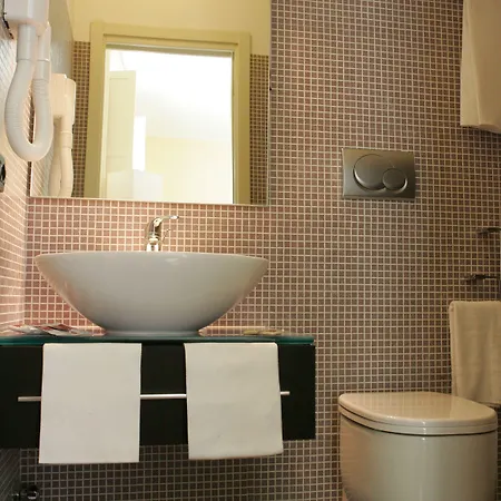 Blurooms ゲストハウス