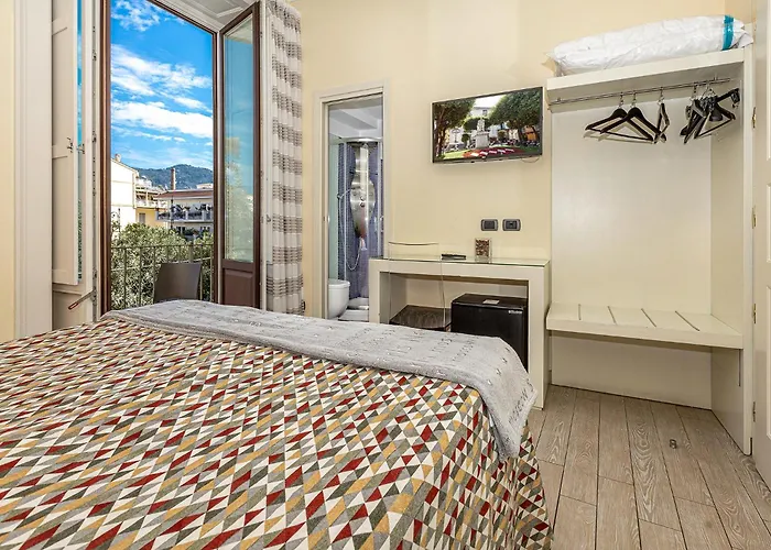 Pensionat Blurooms Sorrento